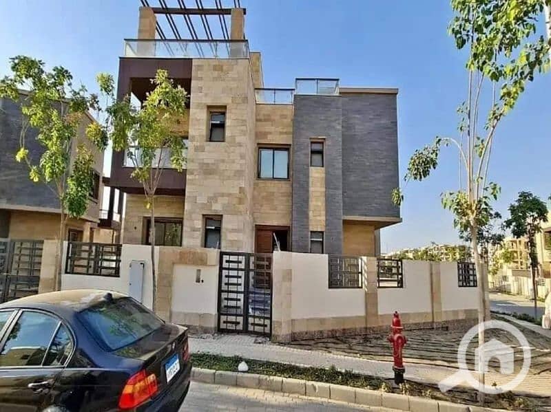 فيلا مستقلة للبيع بخصم 30% للكاش في نوبل التجمع الخامس