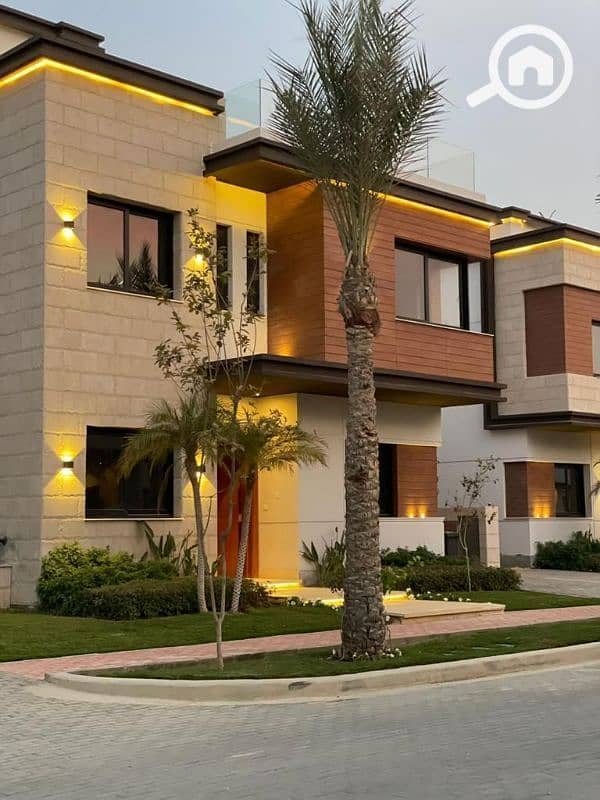 Twin house for sale in front of Hyde Park in Azzar, Fifth Settlement with installment payment Twin house for sale in front of Hyde Park in Azzar, Fifth Settlement with installment payment