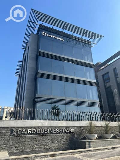 Office for Sale in New Cairo, Cairo - مكتب جاهز للبيع بجوار الرحاب استلام فوري باقساط متساوية