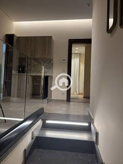 3 Bedroom Penthouse for Sale in New Cairo, Cairo - The last penthouse for sale, immediate delivery, installment over 9 years in the Golden Square, New Cairo