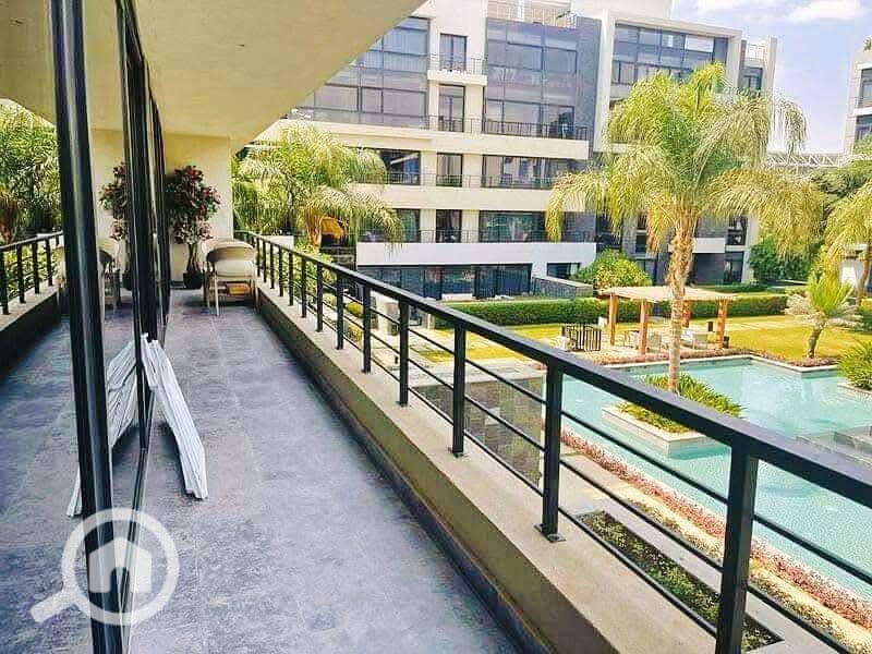 شقه للبيع بالعفش والتكييفيات في water way جاهز ومتاح تقسيط بدون فوائد