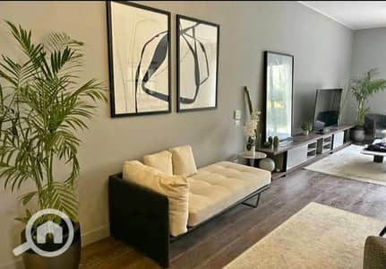 5 Bedroom Townhouse for Sale in Mostakbal City, Cairo - Go down and see a super deluxe finished townhouse compound from Reportage in the future