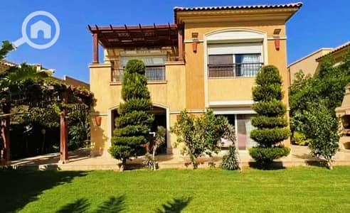 4 Bedroom Townhouse for Sale in Katameya, Cairo - مطلوب مليون250 واستلم فيلا للبيع في ستون بارك التجمع بالتقسيط علي 8س