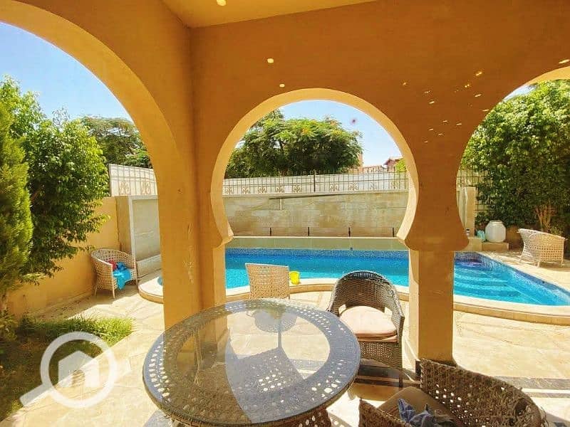 بسعر قديم فيلا كورنر 461م حمام سباحه خاص للبيع في الشروق أمام حسن علام بسعر قديم فيلا كورنر 461م حمام سباحه خاص للبيع في الشروق أمام حسن علام