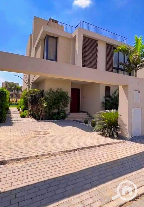 بتقسيط علي 8س فيلا جاهزه للمعاينة للبيع م سوديك ايست Sodic امام الشروق بتقسيط علي 8س فيلا جاهزه للمعاينة للبيع م سوديك ايست Sodic امام الشروق