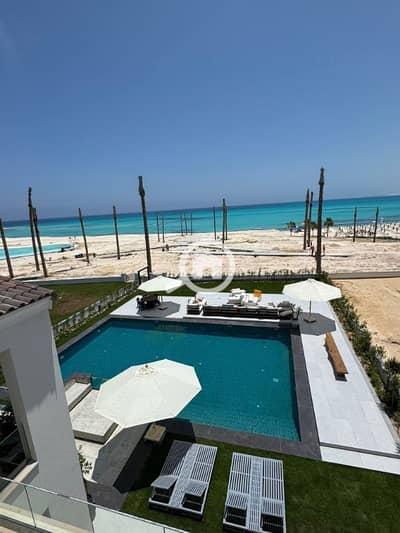 6 Bedroom Villa for Sale in North Coast, Matruh - اخر فيلا علي البحرررر جاهزه للبيع في هاسيندا الساحل بالم هيلز Hacienda