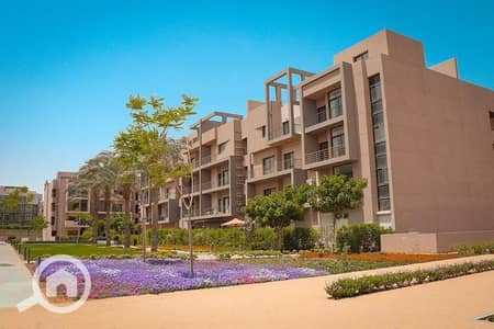 1 Bedroom Flat for Sale in New Cairo, Cairo - كمبوند فيفث سكوير شقه استلام فوري ع المفتاح مع امكانيه التقسيط