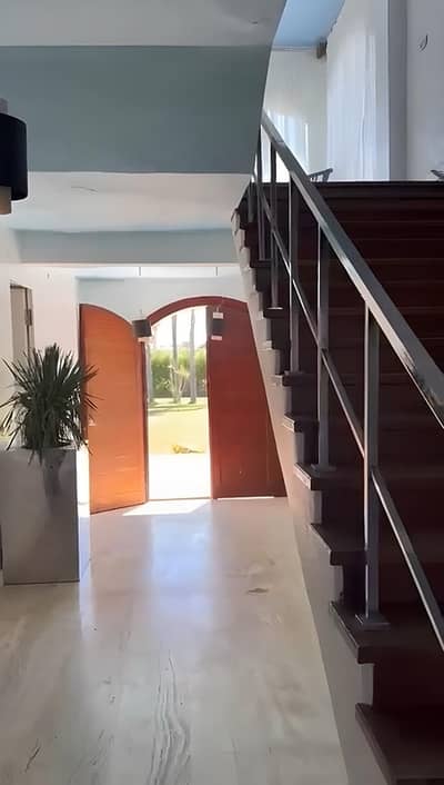 5 Bedroom Villa for Sale in North Coast, Matruh - فيلا جوهرة للبيع في مارينا ٥ بجوار لسان الوزراء