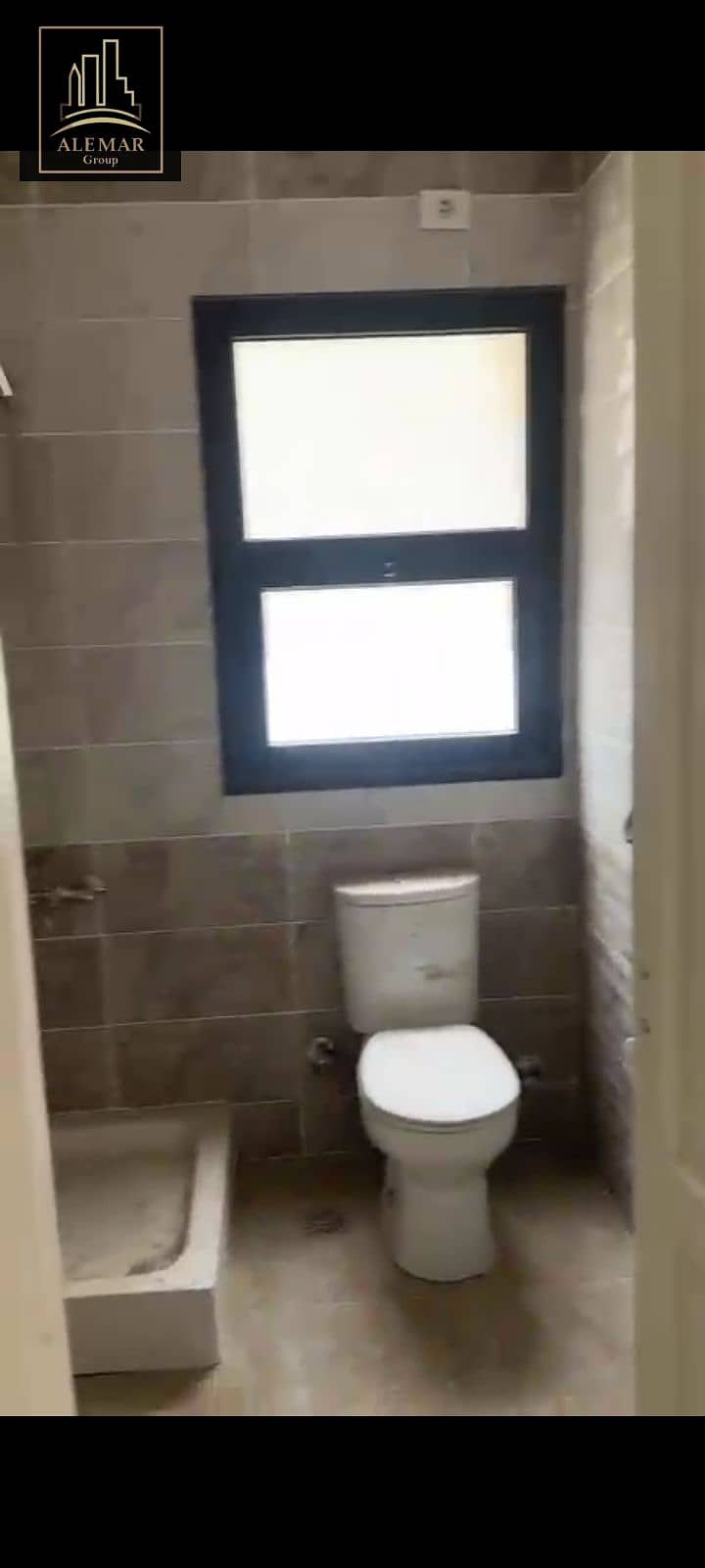 7 1000428859. png