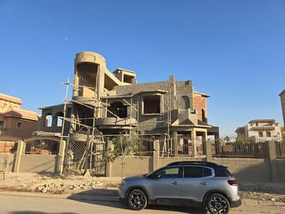 9 Bedroom Villa for Sale in 6th of October, Giza - قصر رائع للبيع كمبوند دريم لاند بسعر خيالى