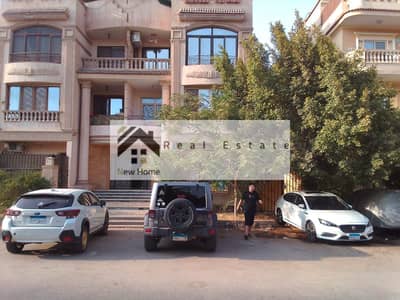 دوبلكس 5 غرف نوم للبيع في القاهرة الجديدة، القاهرة - IMG-20250414-WA0414. jpg