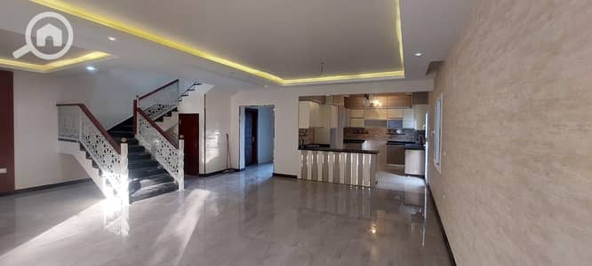 3 Bedroom Villa for Rent in Madinaty, Cairo - صورة واتساب بتاريخ 1446-04-10 في 16.04. 39_ccd19de8. jpg