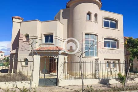 6 Bedroom Villa for Sale in Agami, Alexandria - 1. jpg