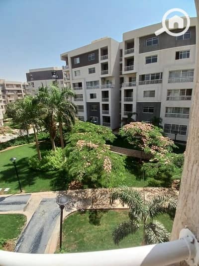 3 Bedroom Flat for Sale in New Capital City, Cairo - Apartment of 116m for sale in B14, Madinaty, on the upper level, distinguished L10