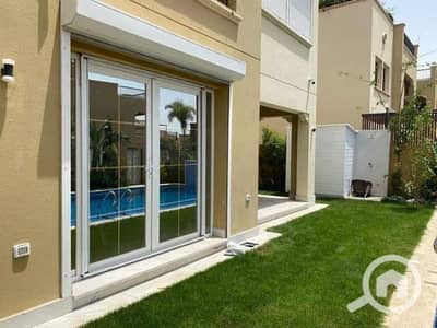 تاون هاوس 4 غرف نوم للبيع في القاهرة الجديدة، القاهرة - من غير مقدم هتمتلك جاردن فيلا من تلال ايست بتقسيط ع10سنين