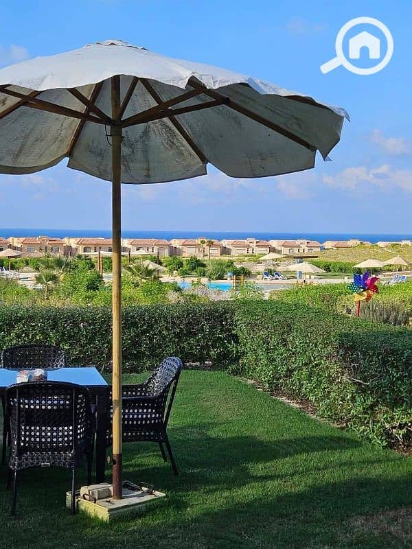 هبيع شالية في قرية تلال علي البحر مباشرة مش طالبة مقدم نهائيا