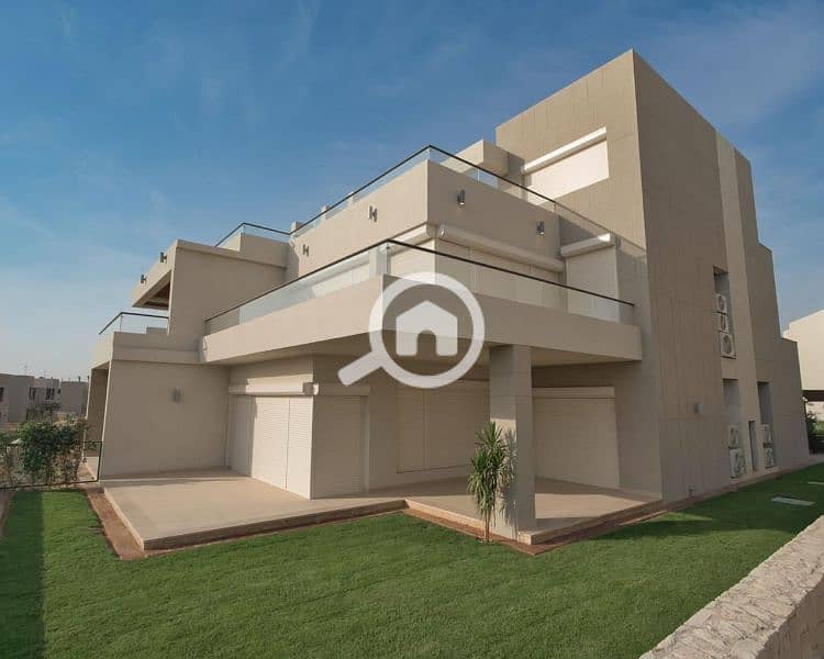 استاندالون شايفه البحر بالكامل للبيع ف قرية أزها العين السخنة استاندالون شايفه البحر بالكامل للبيع ف قرية أزها العين السخنة