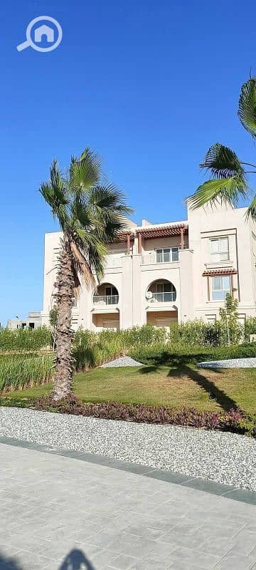 3 Bedroom Townhouse for Sale in North Coast, Matruh - فيلا متشطبة بالكامل معروضه للبيع في جايا صبور الساحل الشمالي