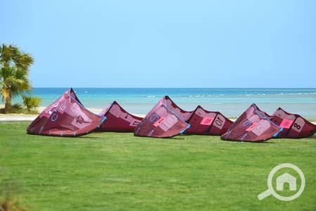 2 Bedroom Apartment for Sale in Hurghada, Red Sea - للبيع شقه غرفتين علي حمام السباحه وشاطي خاص For Sale 2bd s pool view