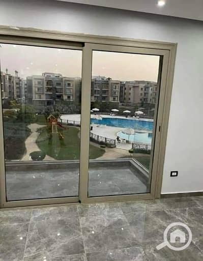 فلیٹ 3 غرف نوم للبيع في القاهرة الجديدة، القاهرة - استلم فورا شقه لقطه في التجمع داخل كمبوند بخصم علي الكاااش يصل الي 37%