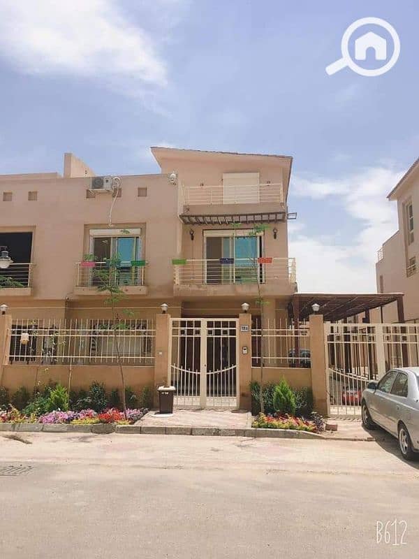 فيلا للبيع داخل كمبوند فيلات فقط داخل كمبوند ف التجمع الخامس من المالك فيلا للبيع داخل كمبوند فيلات فقط داخل كمبوند ف التجمع الخامس من المالك