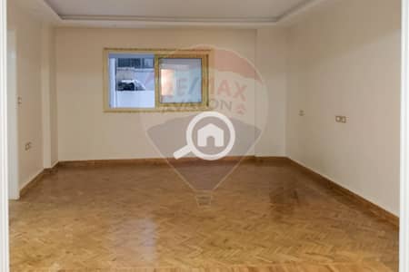 2 Bedroom Flat for Sale in San Stefano, Alexandria - 1. jpg