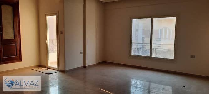 دوبلكس 4 غرف نوم للايجار في القاهرة الجديدة، القاهرة - IMG-20250709-WA0193. jpg