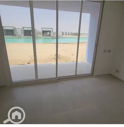 شاليه 3 غرف نوم للبيع في الساحل الشمالي، مطروح - IMG-20250701-WA0004. jpg