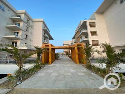شقة 3 غرف نوم للبيع في 6 أكتوبر، الجيزة - IMG-20250225-WA0126. jpg