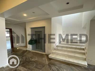توين هاوس 6 غرف نوم للبيع في 6 أكتوبر، الجيزة - IMG-20250707-WA0107. jpg