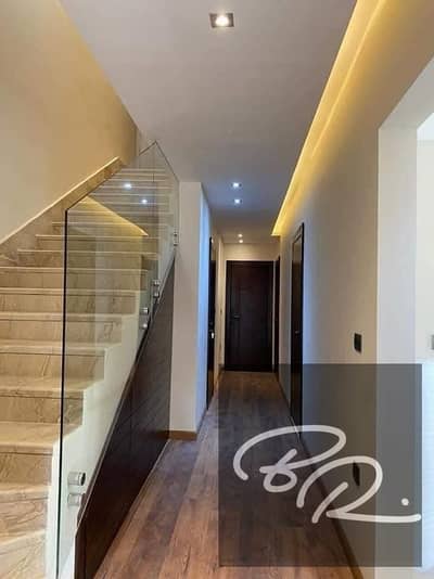 5 Bedroom Villa for Sale in New Cairo, Cairo - 518329056_4036943306622514_5957138779498779620_n. jpg