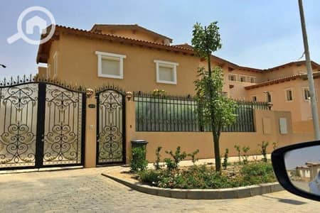 4 Bedroom Villa for Sale in New Cairo, Cairo - 55591720_2298069107095924_5543011872262848512_n. jpg