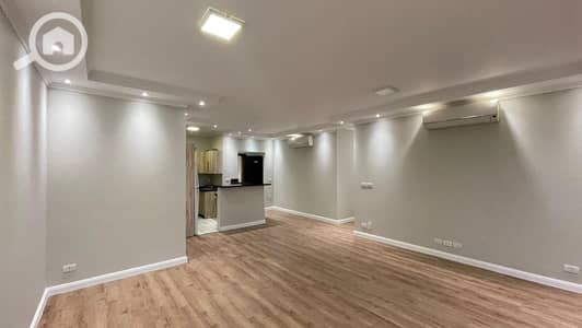 3 Bedroom Flat for Sale in Sheikh Zayed, Giza - 27f53070-d403-4a51-9ccd-33b4d72e5395. jpeg