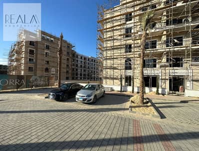 شقة 4 غرف نوم للبيع في الشيخ زايد، الجيزة - Live Photos_pages-to-jpg-0010. jpg