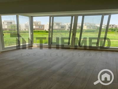 فیلا 5 غرف نوم للبيع في 6 أكتوبر، الجيزة - IMG-20250616-WA0116. jpg