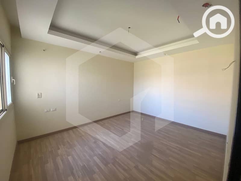 5 The Address 6. jpg