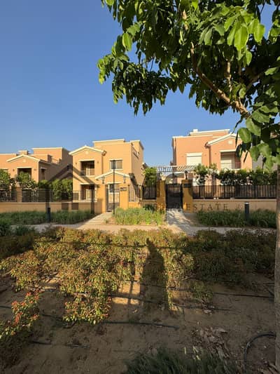4 Bedroom Villa for Sale in New Cairo, Cairo - WhatsApp Image 2025-07-10 at 13.38. 27_c94a6738. jpg