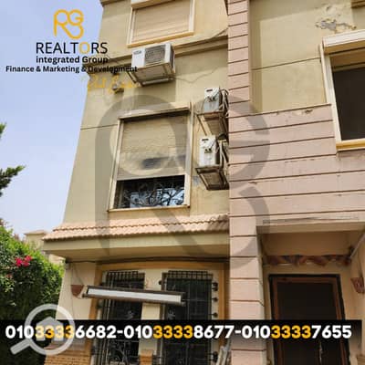 5 Bedroom Townhouse for Sale in 6th of October, Giza - 3. png