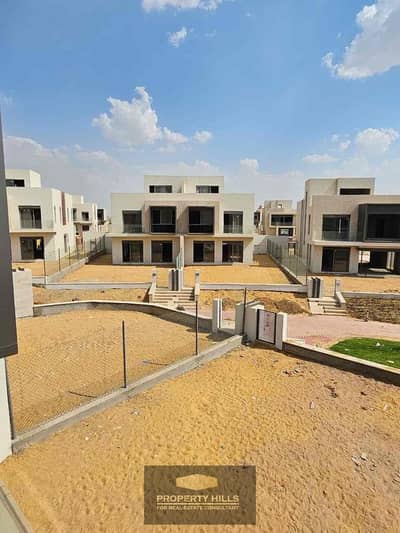 تاون هاوس 3 غرف نوم للبيع في الشيخ زايد، الجيزة - 693378ab-5213-4635-8a4e-adf300104306. jpg