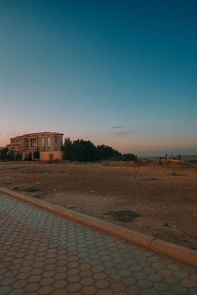 أرض سكنية  للبيع في الشيخ زايد، الجيزة - ارض تخصيص عماير و فيلل بالشيخ زايد