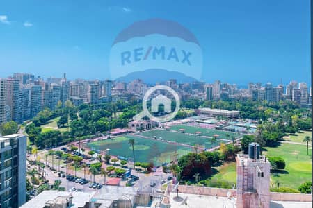 2 Bedroom Flat for Sale in Sporting, Alexandria - IMG_9678. JPG