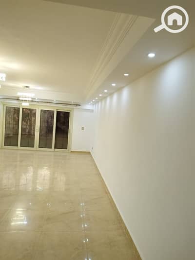 5 Bedroom Villa for Sale in 6th of October, Giza - bac0e3cd-dcf1-479e-a68c-05f3718d9299. jpeg