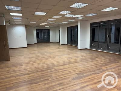 مجمع تجاري  للبيع في القاهرة الجديدة، القاهرة - WhatsApp Image 2025-06-24 at 18.06. 04_ee61cb42. jpg