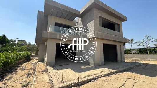 4 Bedroom Villa for Sale in 6th of October, Giza - IMG-20250713-WA0114. jpg