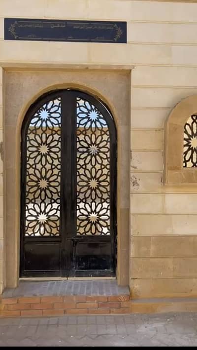 Commercial Land for Sale in New Cairo, Cairo - مقابر