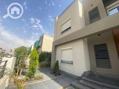 فیلا 5 غرف نوم للايجار في القاهرة الجديدة، القاهرة - WhatsApp Image 2024-12-10 at 5.39. 25 PM. jpeg