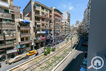 فلیٹ 3 غرف نوم للايجار في بولكلي، الإسكندرية - 1. jpg