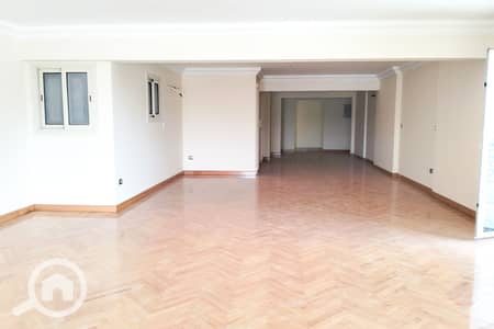 شقة 3 غرف نوم للايجار في سموحة، الإسكندرية - WhatsApp Image 2024-04-18 at 6.13. 37 PM. jpg