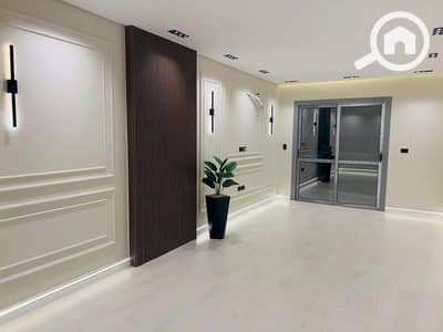 فلیٹ 3 غرف نوم للبيع في مدينة الشروق، القاهرة - 172a67a6-29f1-4b47-aa79-8936b0b137c0. jpeg
