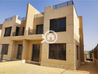 4 Bedroom Twin House for Sale in Sheikh Zayed, Giza - 300a55a2-31eb-46fd-b8c6-218098df6688. jfif. jpg